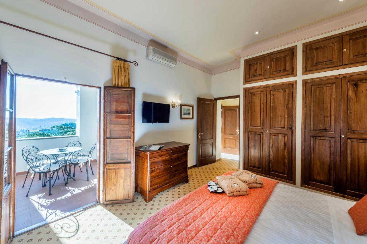 Relais Vignale & Spa Radda in Chianti Exterior photo